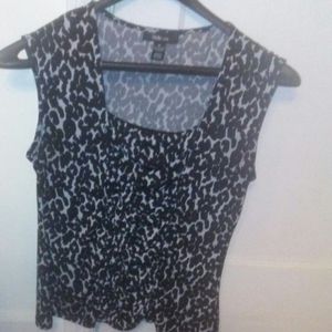 Style and Co.Blk and Wht Sleeveless Blouse